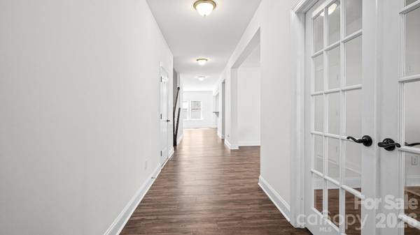 7235 Barefoot Forest DR, Charlotte, NC 28269