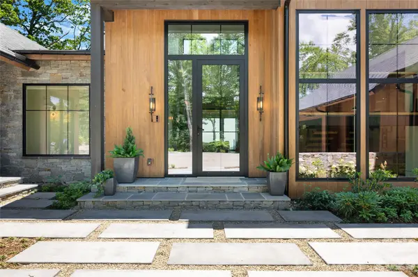 140 Panther Summit DR, Lake Toxaway, NC 28747