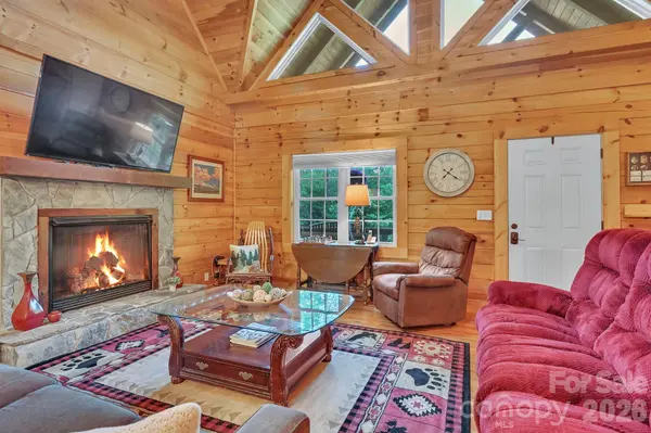 124 Small Creek DR, Lake Lure, NC 28746