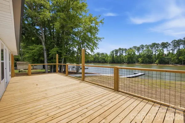 2516 Riverview RD, Lexington, NC 27292