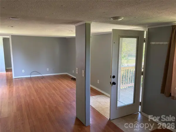 5027 Lineberger Loop RD, Denver, NC 28037