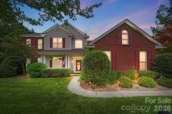 1217 Brionne CT, Waxhaw, NC 28173