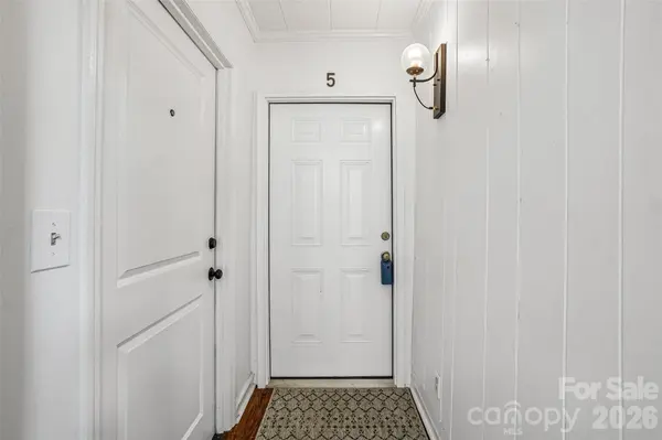 161 Melrose AVE #5, Tryon, NC 28782