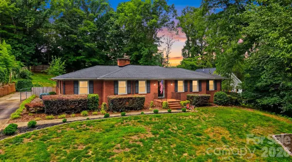 115 WEDGEWOOD DR, Morganton, NC 28655