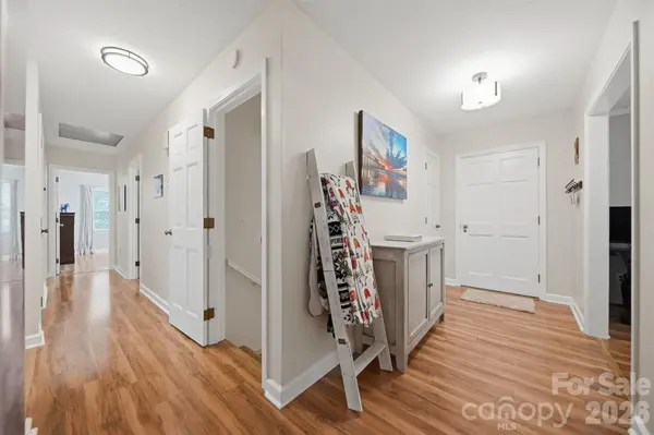 115 WEDGEWOOD DR, Morganton, NC 28655