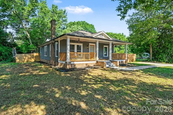 1601 Lawing RD, Charlotte, NC 28216