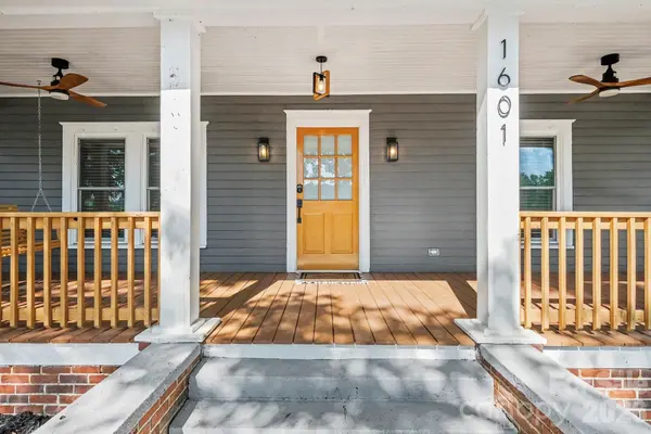 1601 Lawing RD, Charlotte, NC 28216