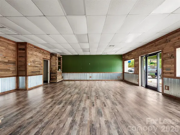 108 Hendersonville HWY, Pisgah Forest, NC 28768