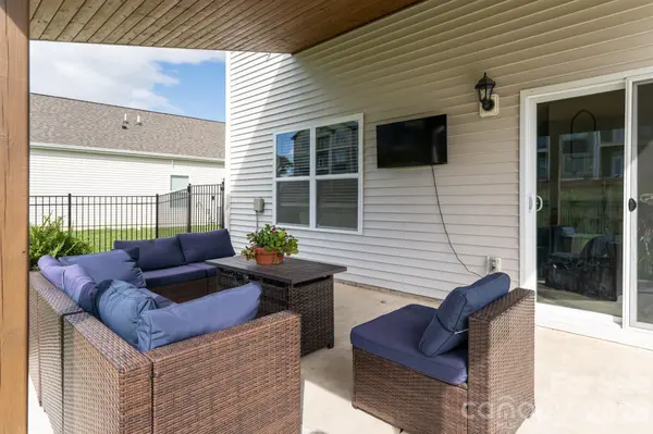 162 Wheatfield RD, Fletcher, NC 28732