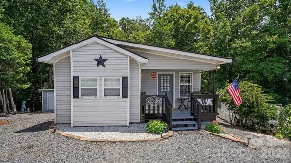 113 Lake View DR, New London, NC 28127