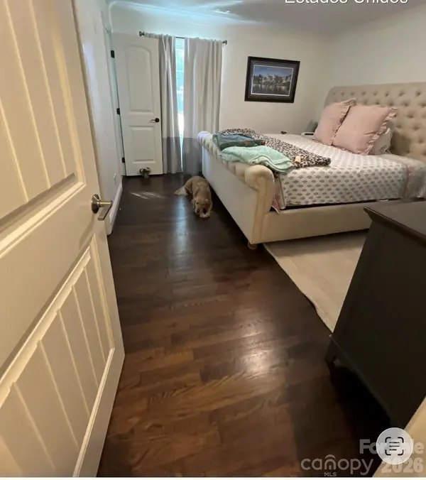 4124 Randolph RD, Charlotte, NC 28211
