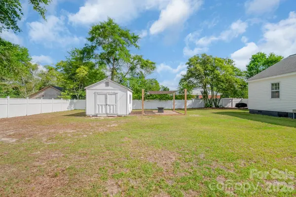 316 S Matson ST, Kershaw, SC 29067