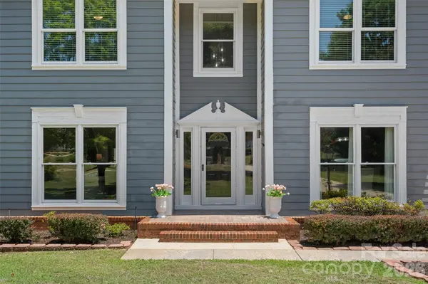 19226 Brookgreen Garden PL, Cornelius, NC 28031