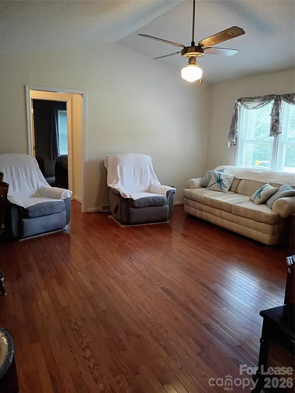 5912 McGregor DR, Mint Hill, NC 28227