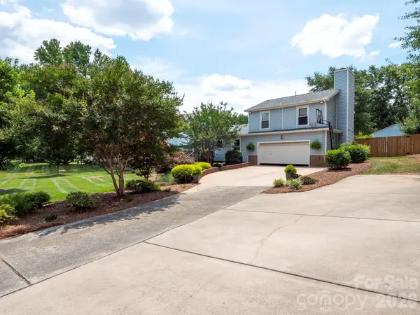 1641 Brook DR, Fort Mill, SC 29708