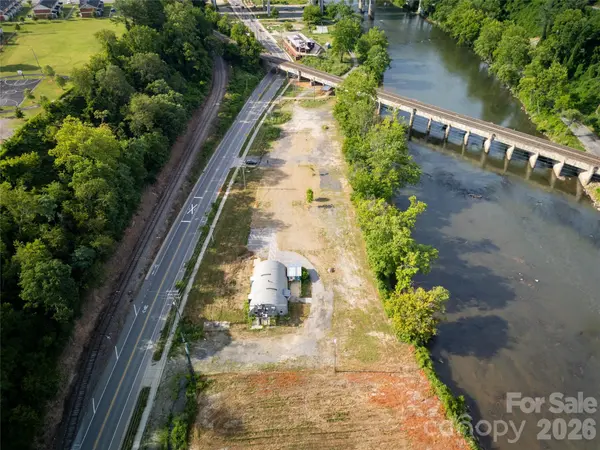 388 Riverside DR, Asheville, NC 28801