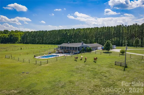 1425 Hobson RD, Cleveland, NC 27013