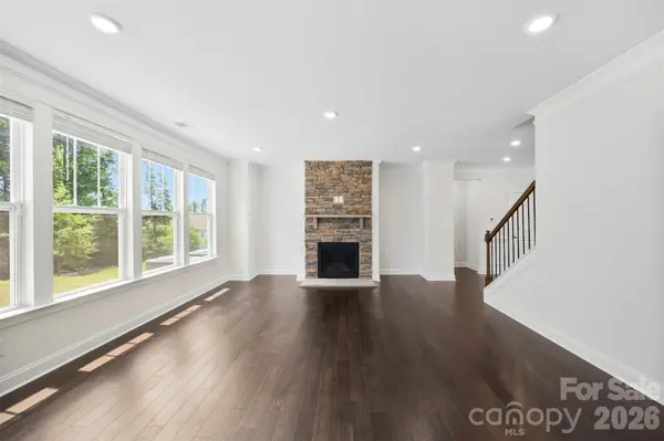 5015 Whispy Vines LN, Huntersville, NC 28078