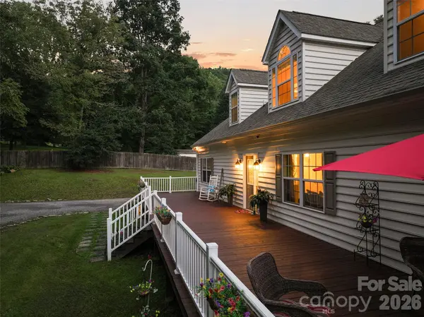 165 Sequoyah DR, Waynesville, NC 28785