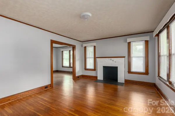 46 Gilkey ST, Marion, NC 28752