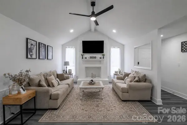 2406 Bearskin LN, Monroe, NC 28110