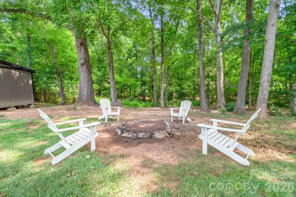 2406 Bearskin LN, Monroe, NC 28110