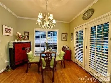1093 Fairfield DR, Gastonia, NC 28054