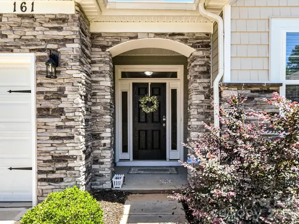 161 Cotton Field DR, Statesville, NC 28677