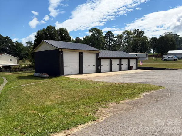 8587 Sparrow TRL, Connelly Springs, NC 28612