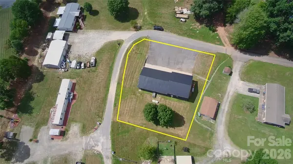 8587 Sparrow TRL, Connelly Springs, NC 28612