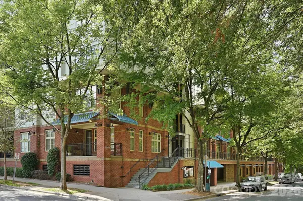 1101 W 1st ST #418, Charlotte, NC 28202