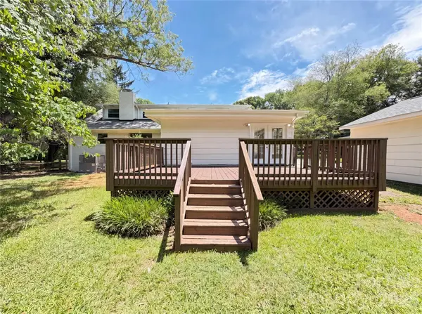 11932 Idlewild RD, Matthews, NC 28105