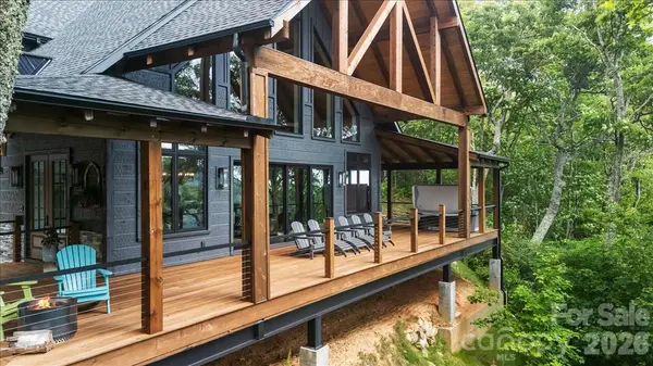 241 Ataya TRL, Maggie Valley, NC 28751
