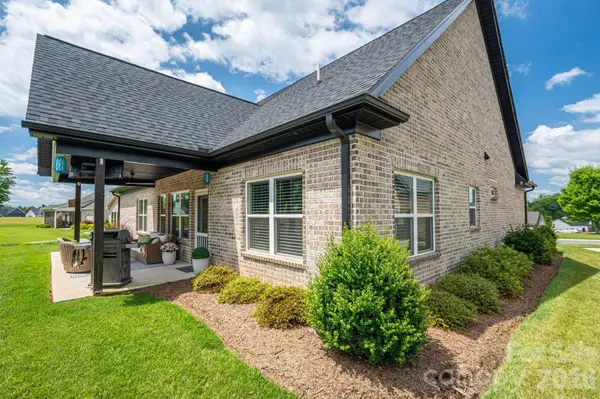4282 Holly CIR NE, Conover, NC 28613