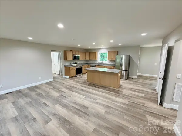 6415 Little Mountain RD, Sherrills Ford, NC 28673