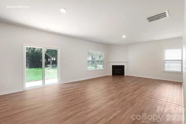 5124 Parker Forest RD, Charlotte, NC 28215