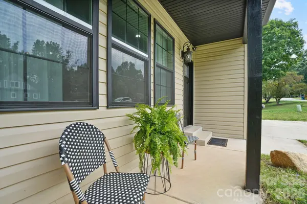 544 30th AVE NW, Hickory, NC 28601