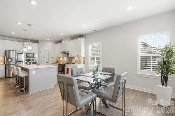 14811 Williams Place ALY, Davidson, NC 28036