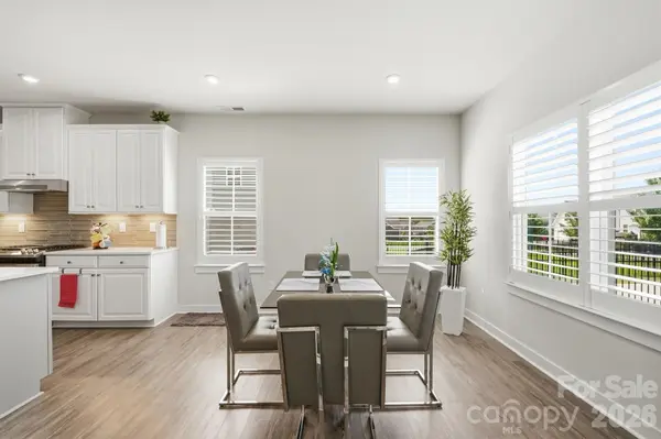 14811 Williams Place ALY, Davidson, NC 28036
