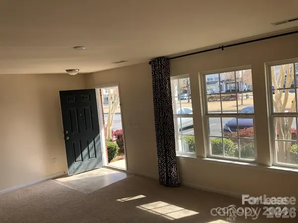 11138 Derryrush DR, Charlotte, NC 28213