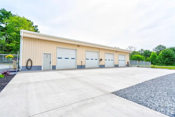 928 S Battleground AVE, Kings Mountain, NC 28086