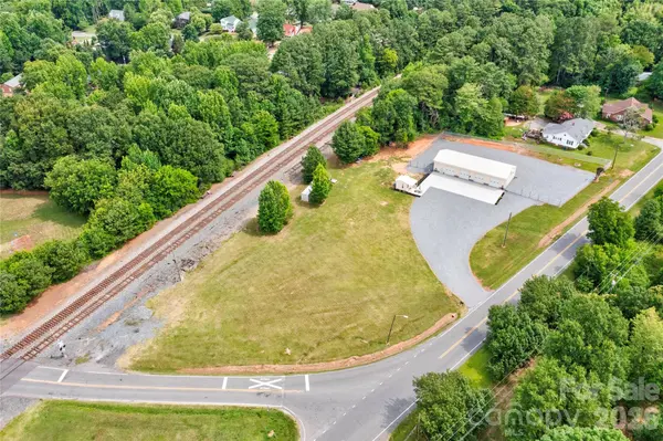 928 S Battleground AVE, Kings Mountain, NC 28086