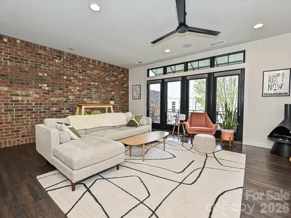 432 E 33rd ST, Charlotte, NC 28205