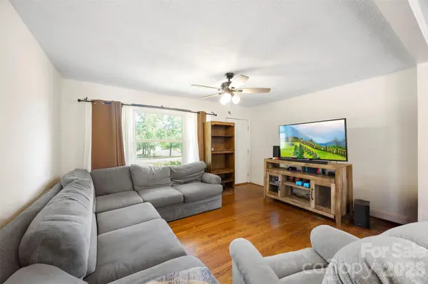 1212 New Prospect Church RD, Shelby, NC 28150