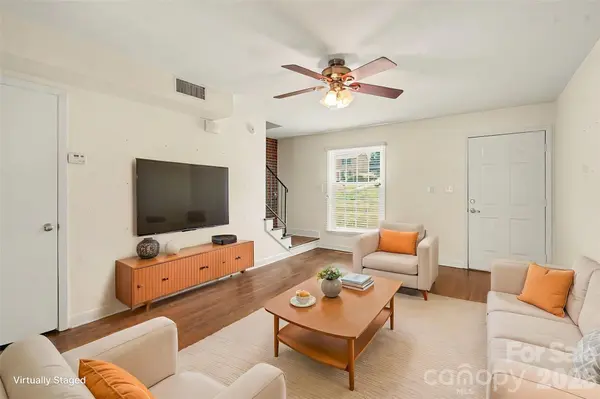 4333 Hathaway ST, Charlotte, NC 28211