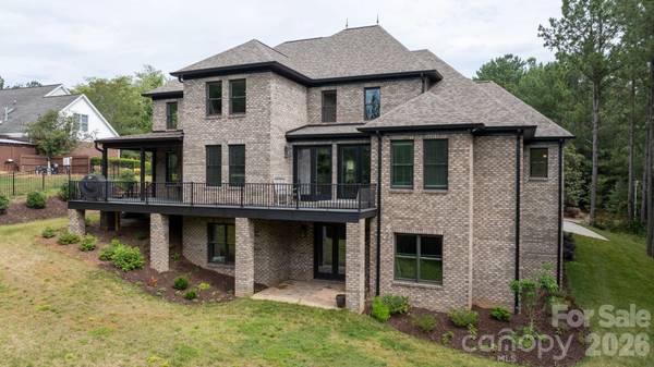 102 Gunpowder View CIR, Granite Falls, NC 28630