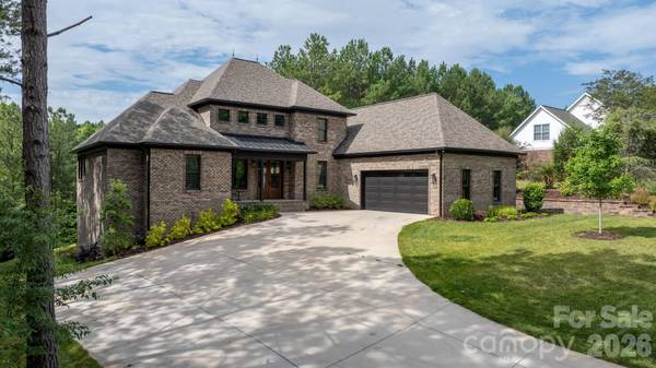102 Gunpowder View CIR, Granite Falls, NC 28630