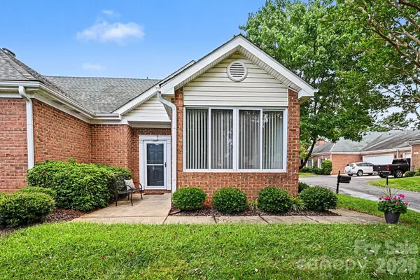 11341 Olde Turnbury CT, Charlotte, NC 28277
