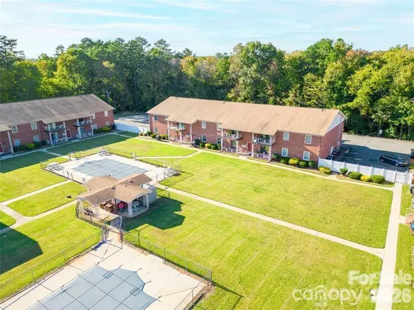 103 Carriage House DR, Kannapolis, NC 28081