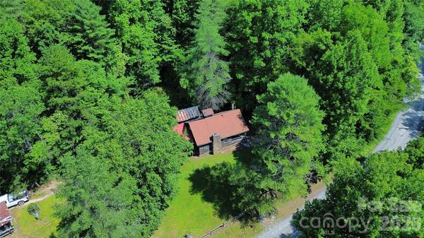 8340 Hwy 90 HWY, Collettsville, NC 28611